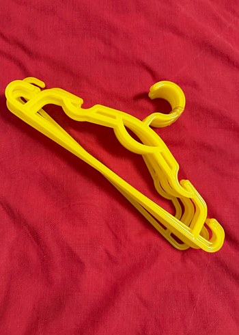 Sarı Renkli Plastik Askı - Görsel 2