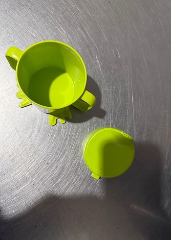 Yeşil Bebek Bardağı Kulplu - Görsel 6