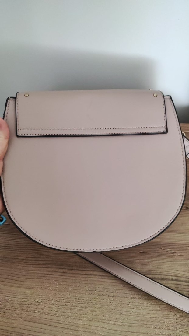 Zincir Detaylı Bej Kadın Deri Çanta - Görsel 3