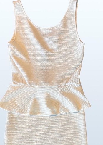 Beyaz V Yakalı Kolsuz Kalem Elbise - Görsel 2