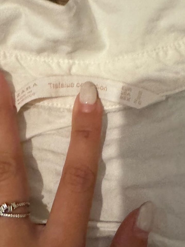 Beyaz Kuşaklı V Yaka Pamuk Gömlek - Görsel 3