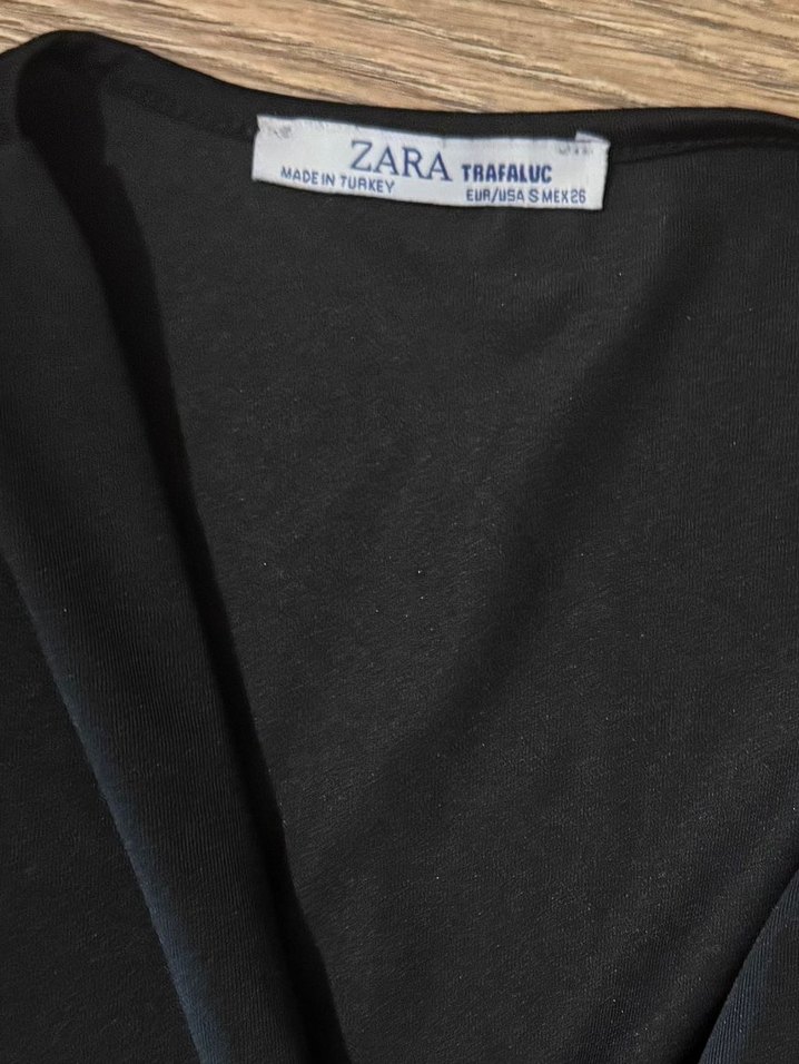 Siyah V Yakalı Drapeli Kadın Bluz - Görsel 5