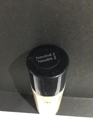  Beden ten rengi Renk Shiseido Synchro skin lasting liquid foundation neutral 2 