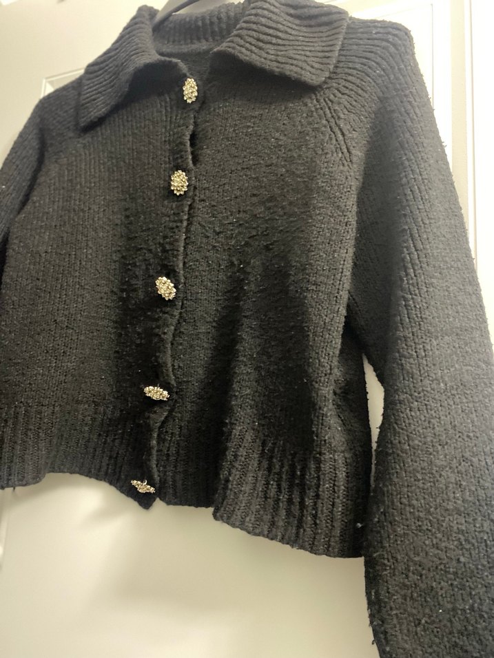 Düğmeli Siyah Triko Kadın Hırka - Görsel 2