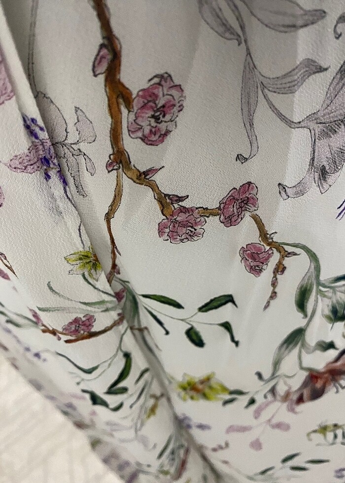 Çiçekli elbise - Görsel 2