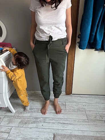 Sateen yeşil jogger pantolon