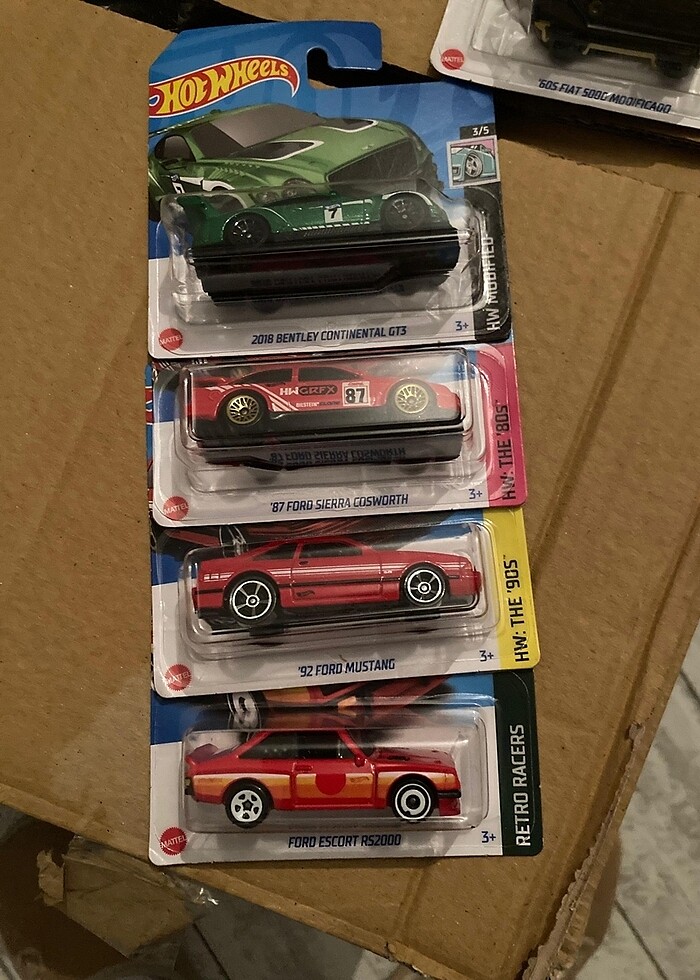 Hot wheels arabalar - Görsel 3