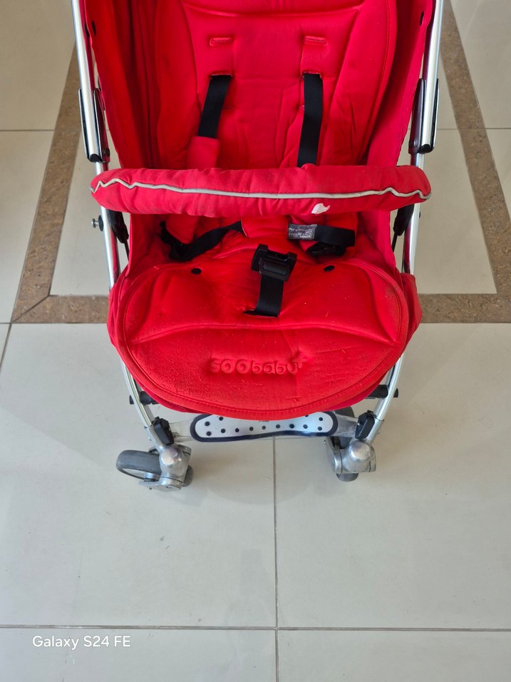 Kırmızı Baston Araba - Görsel 3