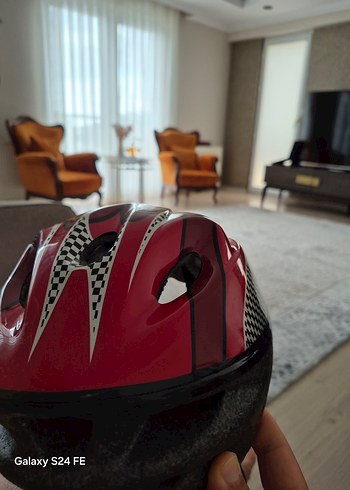 Kırmızı, Desenli,Kemerli 5 yaş üstü Kask - Görsel 3