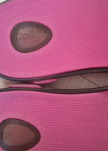 Pembe Fiyonklu Terlik - Görsel 2