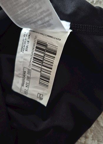 Yarım Kollu Siyah Spor Tişörtü - Görsel 5