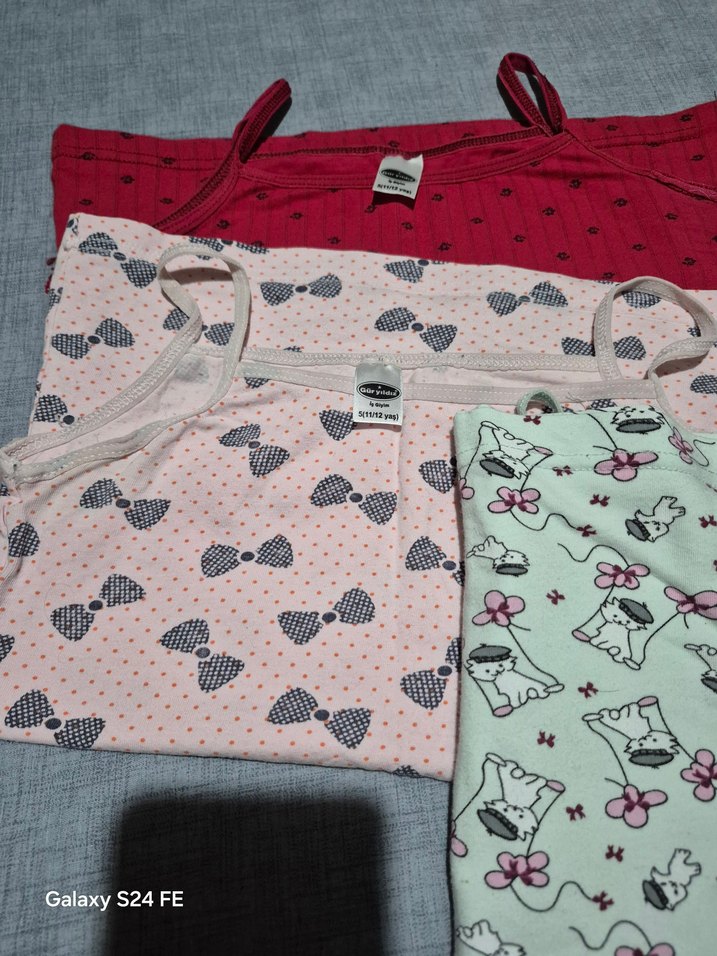 Baskılı Renkli Atlet Seti - Görsel 2