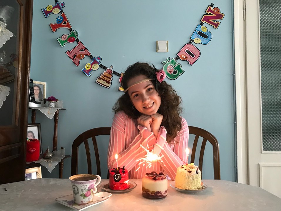 Bohem Koyu Pembe Örgü Kurdele Saç Aksesuarı - Görsel 2