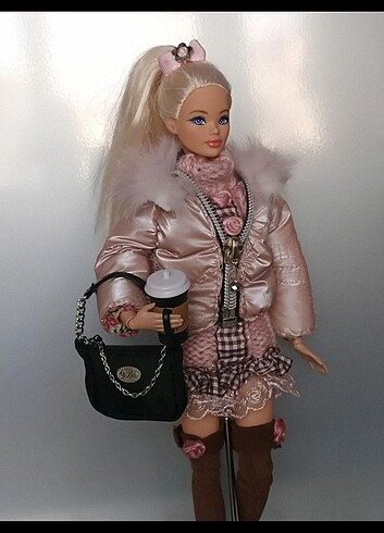 Barbie Barbie Anorak Kıyafet Seti 