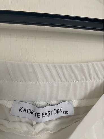 universal Beden Beyaz pliseli etek