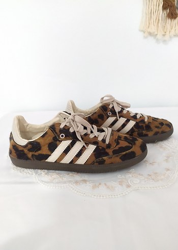Adidas Kadın Kahverengi Zebra Desenli Süet Sneaker