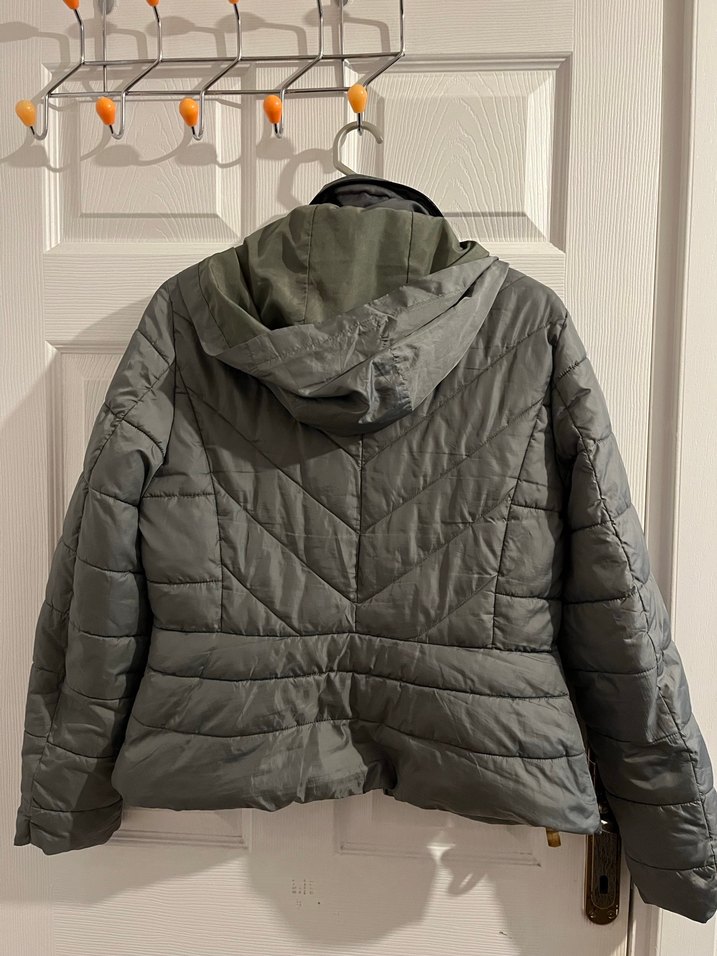 ZARA Gri Kısa Fermuarlı Kadın Mont - Görsel 2