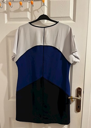 Fabrika V Yaka, Kısa Kollu - Görsel 4