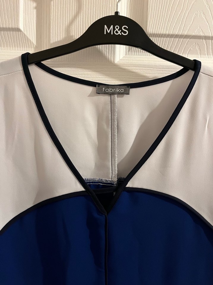 Fabrika V Yaka, Kısa Kollu - Görsel 2