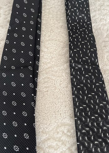 Erkek Siyah Minimalist İnce Kravat - Görsel 3