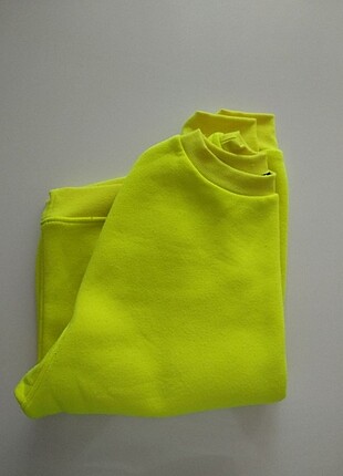 neon sarılı sweatshirt