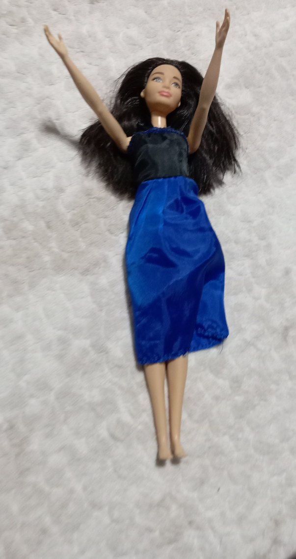 Koyu mavi elbiseli oyuncak 2013mattel Barbi.... - Görsel 5