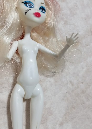 Beyaz Pastel Renkli Monster high karakter .... - Görsel 4