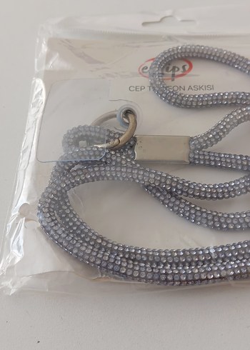 Gri Yılan Desenli Zincir Detaylı Cep Telefon Askısı - Görsel 3