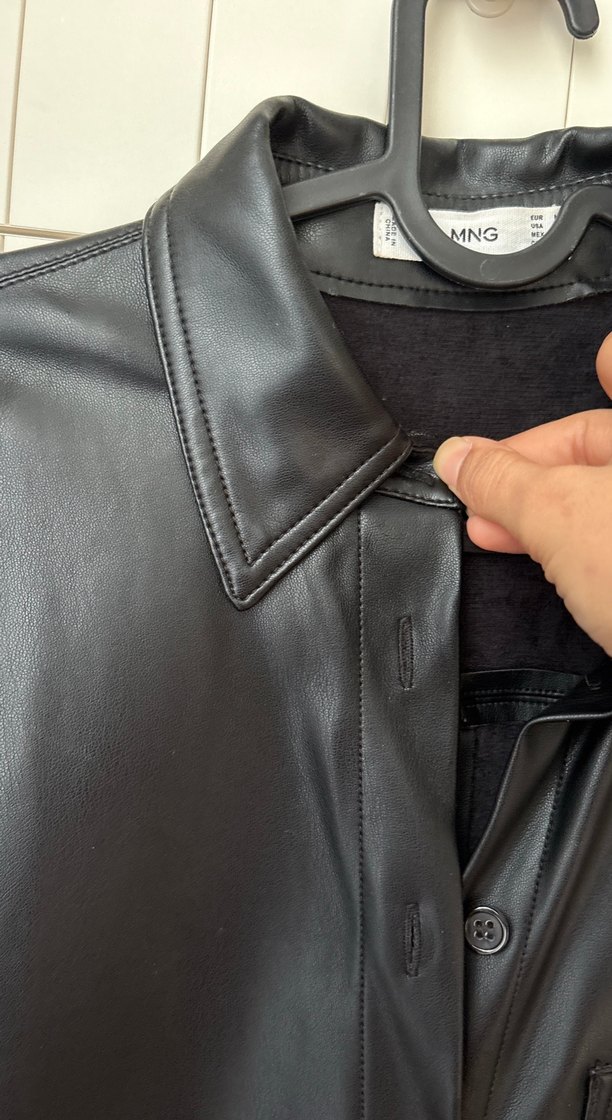 Düğmeli Siyah  Deri elbise - Görsel 2