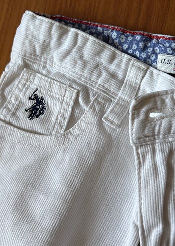 Erkek Çocuk Beyaz Pamuklu Regular Fit Şort - Görsel 3