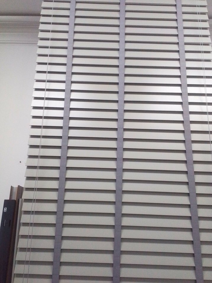 2 adet gri renk ahşap jaluzi - Görsel 4