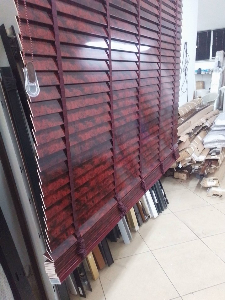 Bordo desenli jaluzi perde - Görsel 2