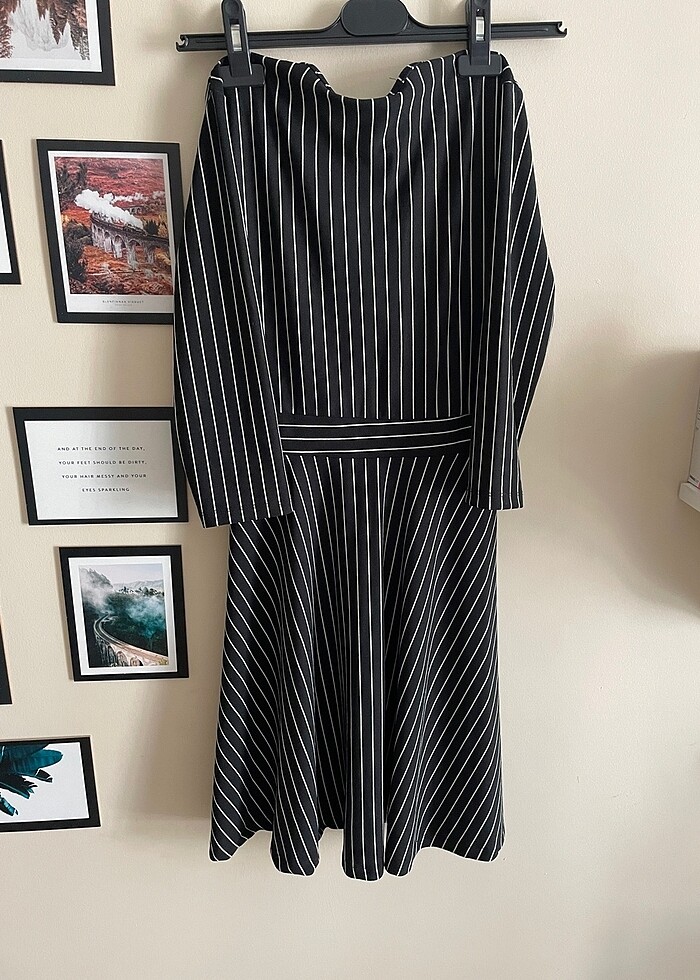Şık çizgili elbise - Görsel 3