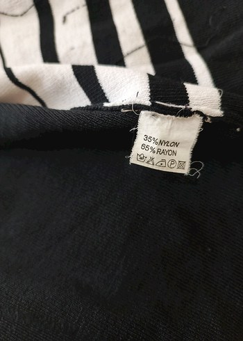 l Beden çeşitli Renk Nakışlı Siyah Beyaz Triko bluz ve Hırka