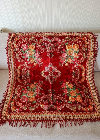 vintage ipek dokuma halı masa örtüsü