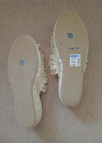 Dantel Fırfırlı kurdeleli krem renkKadın Terlik - Görsel 7