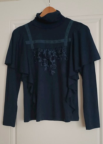 Uzun Kollu Fırfırlı dantel detaylı Lacivert Gotik Bluz - Görsel 4