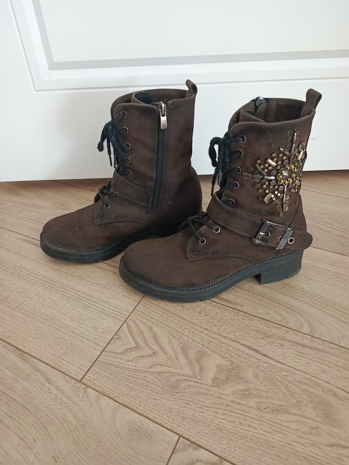 Kahverengi metal boncuklu gerçek nubuk Biker Bot - Görsel 5