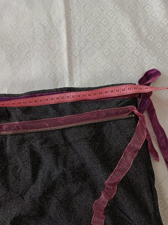 vintage tarz dantel fırfırlı ve kurdele detaylı Gotik Midi Etek - Görsel 5