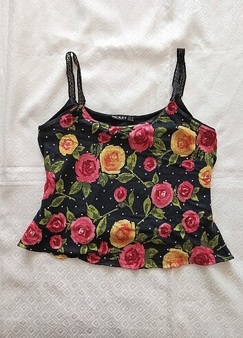 İnce askılı crop bluz