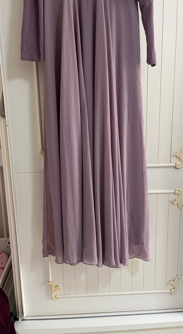Uzun Kollu Mor Kadın Abiye Elbise - Görsel 4