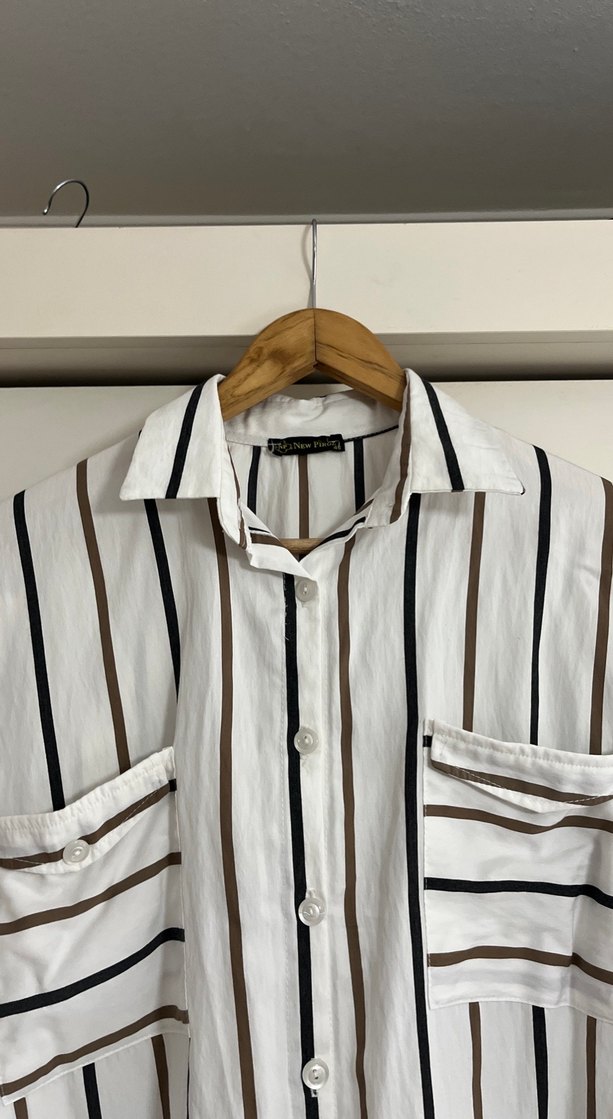 Düğmeli Çizgili Beyaz Gömlek - Görsel 3