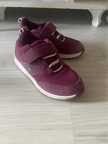 Lacoste Erkek çocuk ayakkabısı