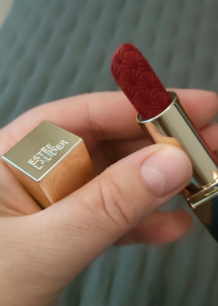 Estee Lauder ruj  - Görsel 2