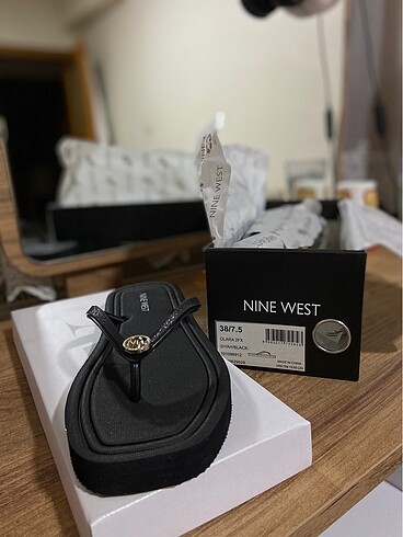 Nine West Terlik