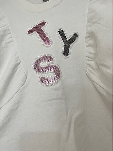 13-14 Yaş Beden Tyess üst