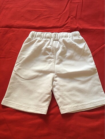 LC Waikiki Erkek çocuk şort 4-5 yaş