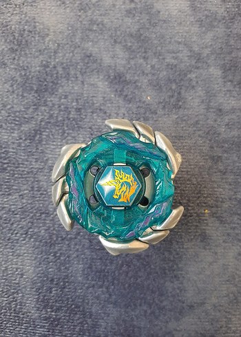 Blitz Striker/Unicorno Beyblade