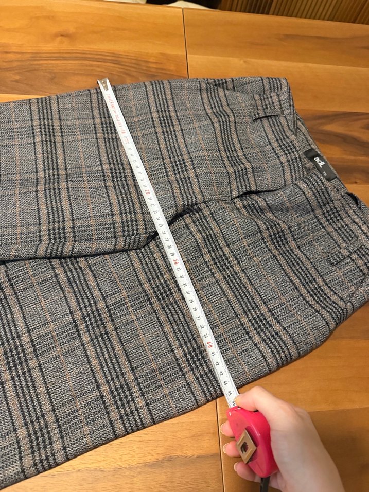 Gri Kareli Kemerli Kadın Kumaş Pantolon - Görsel 2