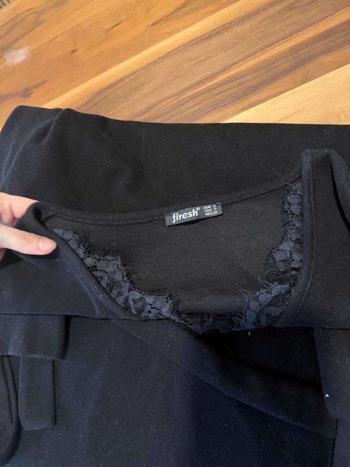 Siyah Kemerli kışlık elbise - Görsel 4